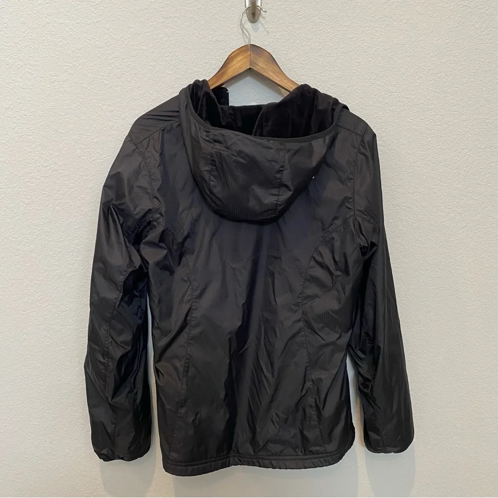 North Face Women’s Black Fleece Lined Raincoat Size M - Picture 2 of 5